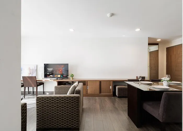公寓 Huge Luxury Center Of Bkk! 5 Mins Bts Asok!